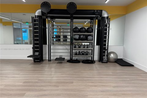 Снять в аренду кондоминиум в Дорал, Флорида 2 спальни, 104.98м2, № 1946357 - фото 17