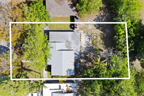 Commercial property in Fort Lauderdale, Florida 559.64 sq.m. № 2146627 - photo 18