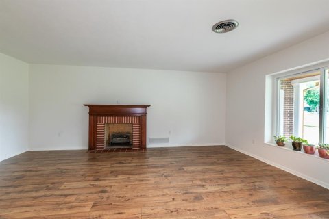 Casa en venta en Tavares, Florida, 3 dormitorios, 252.6 m2 № 1909903 - foto 5