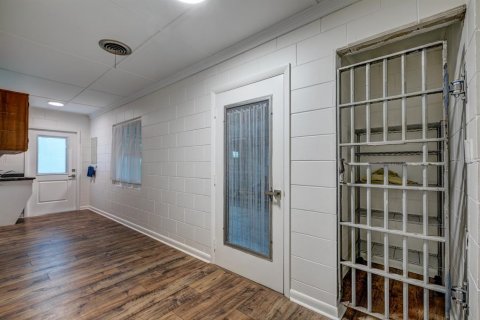 Casa en venta en Tavares, Florida, 3 dormitorios, 252.6 m2 № 1909903 - foto 19