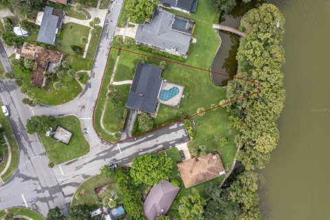 Casa en venta en Tavares, Florida, 3 dormitorios, 252.6 m2 № 1909903 - foto 25