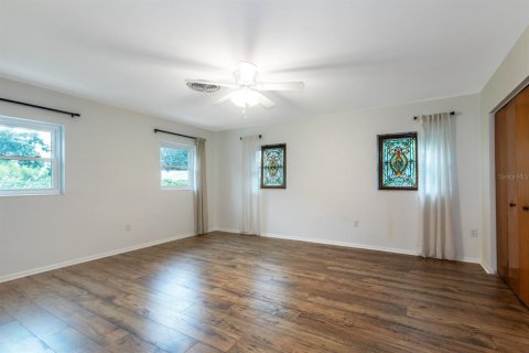Casa en venta en Tavares, Florida, 3 dormitorios, 252.6 m2 № 1909903 - foto 16