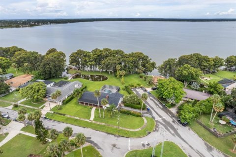 Casa en venta en Tavares, Florida, 3 dormitorios, 252.6 m2 № 1909903 - foto 24