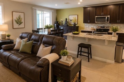 House in Clermont, Florida 3 bedrooms № 2244257 - photo 16
