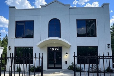 Commercial property in Miami, Florida 314.57 sq.m. № 1882439 - photo 24