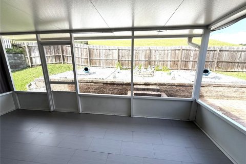 House in Clermont, Florida 3 bedrooms, 146.88 sq.m. № 2222269 - photo 20