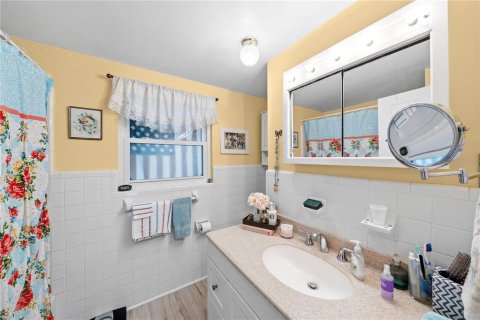 House in Ocklawaha, Florida 2 bedrooms, 151.99 sq.m. № 2122587 - photo 29
