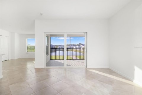 Condo in Lakewood Ranch, Florida, 2 bedrooms № 2428830 - photo 22