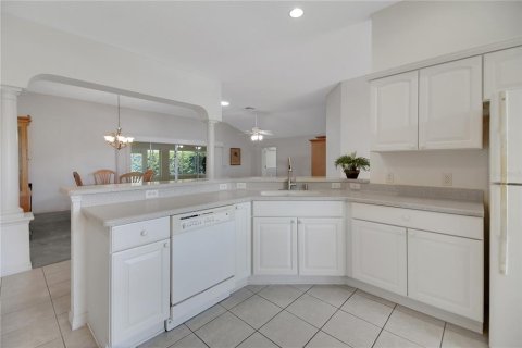 Villa ou maison à vendre à The Villages, Floride: 4 chambres, 223.62 m2 № 1883988 - photo 25