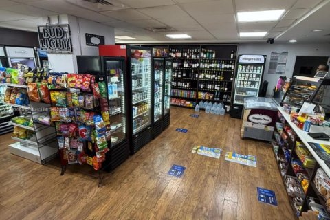 Купить кондоминиум в Майами-Бич, Флорида 50.45м2, № 2053675 - фото 12