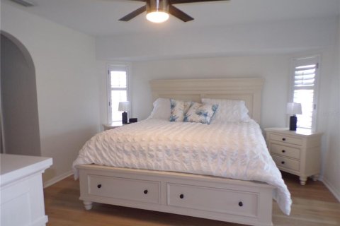 Villa ou maison à louer à Punta Gorda, Floride: 5 chambres, 242.94 m2 № 1771807 - photo 15