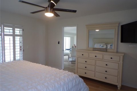 Villa ou maison à louer à Punta Gorda, Floride: 5 chambres, 242.94 m2 № 1771807 - photo 27