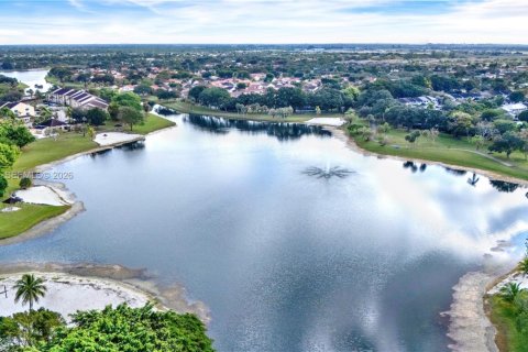 Condo in Miami, Florida, 1 bedroom  № 2001948