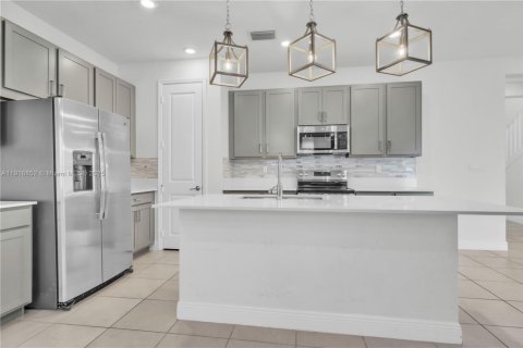 Купить виллу или дом в Дирфилд-Бич, Флорида 4 спальни, 197.88м2, № 1974433 - фото 14