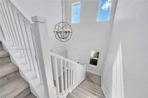 Купить виллу или дом в Дирфилд-Бич, Флорида 4 спальни, 197.88м2, № 1974433 - фото 26