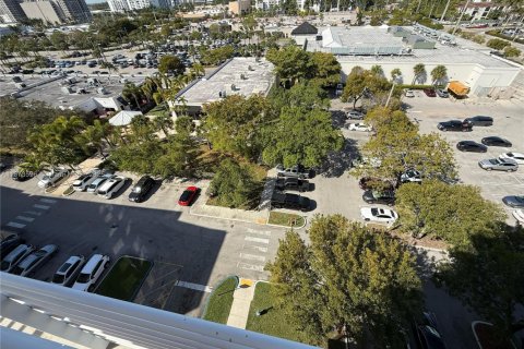 Condo in Aventura, Florida, 1 bedroom  № 2089367 - photo 11