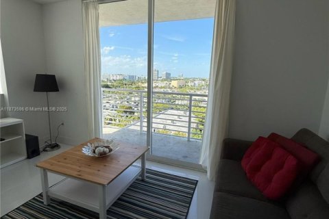 Condo in Aventura, Florida, 1 bedroom  № 2089367 - photo 15
