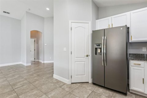 Casa en venta en Kissimmee, Florida, 4 dormitorios, 167.97 m2 № 2157235 - foto 13