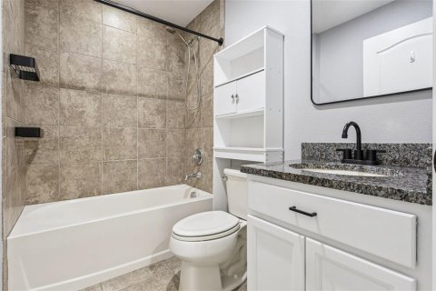 Casa en venta en Kissimmee, Florida, 4 dormitorios, 167.97 m2 № 2157235 - foto 27