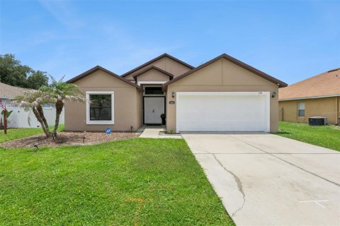 Casa en Kissimmee, Florida 4 dormitorios, 167.97 m2 № 2157235
