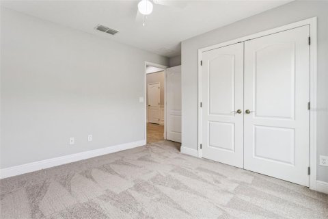 Casa en venta en Kissimmee, Florida, 4 dormitorios, 167.97 m2 № 2157235 - foto 17