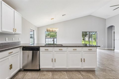 Casa en venta en Kissimmee, Florida, 4 dormitorios, 167.97 m2 № 2157235 - foto 10