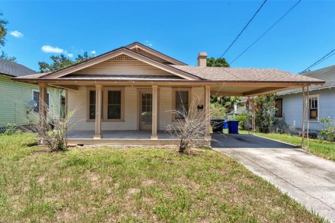 House in Lakeland, Florida 2 bedrooms, 82.22 sq.m. № 2200835