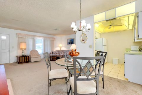 Villa ou maison à vendre à Venice, Floride: 2 chambres, 101.73 m2 № 1202856 - photo 16