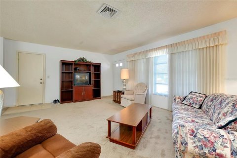 Villa ou maison à vendre à Venice, Floride: 2 chambres, 101.73 m2 № 1202856 - photo 12