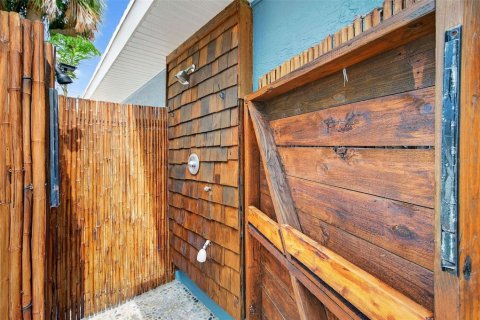 Casa en venta en Indian Rocks Beach, Florida, 3 dormitorios, 155.89 m2 № 1907484 - foto 11
