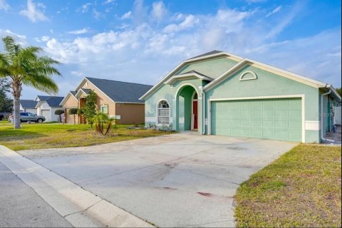Casa en alquiler en Davenport, Florida, 3 dormitorios, 176.7 m2 № 1901818 - foto 2