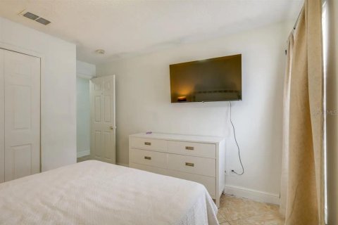 Casa en alquiler en Davenport, Florida, 3 dormitorios, 176.7 m2 № 1901818 - foto 11