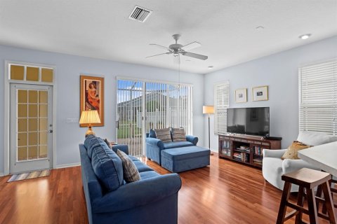 House in Tampa, Florida 3 bedrooms, 162.58 sq.m. № 1876099 - photo 9