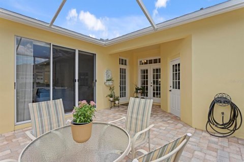 House in Tampa, Florida 3 bedrooms, 162.58 sq.m. № 1876099 - photo 29