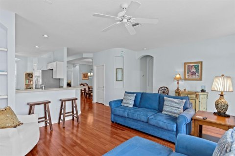 House in Tampa, Florida 3 bedrooms, 162.58 sq.m. № 1876099 - photo 11