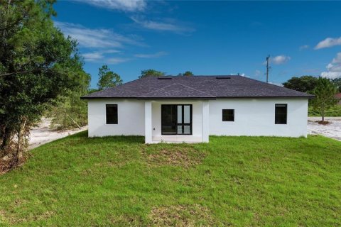 House in Lehigh Acres, Florida 3 bedrooms, 152.36 sq.m. № 2107862 - photo 15