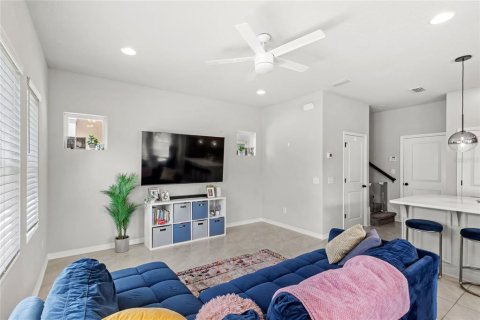 Villa ou maison à vendre à Sanford, Floride: 3 chambres, 155.61 m2 № 1914353 - photo 4