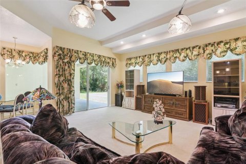 Casa en venta en Winter Springs, Florida, 5 dormitorios, 297.75 m2 № 2156660 - foto 12
