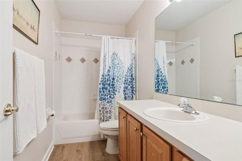 Casa en venta en Winter Springs, Florida, 5 dormitorios, 297.75 m2 № 2156660 - foto 29