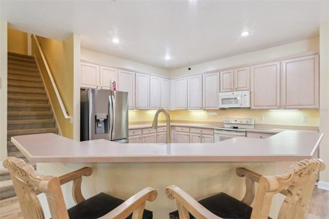 Casa en venta en Winter Springs, Florida, 5 dormitorios, 297.75 m2 № 2156660 - foto 17