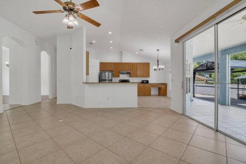 Casa en venta en Oviedo, Florida, 4 dormitorios, 226.03 m2 № 1796220 - foto 8