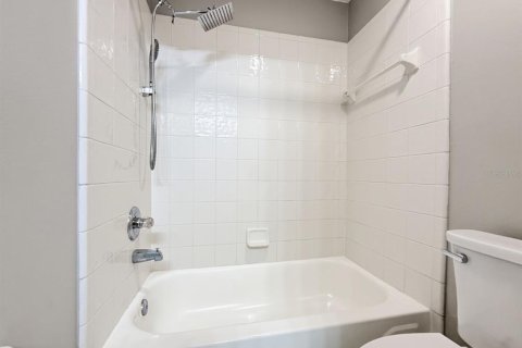Adosado en venta en Orlando, Florida, 3 dormitorios, 121.98 m2 № 2310366 - foto 22