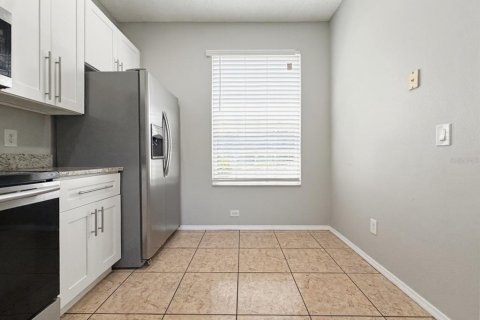 Adosado en venta en Orlando, Florida, 3 dormitorios, 121.98 m2 № 2310366 - foto 7