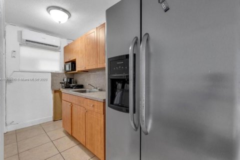 Купить коммерческую недвижимость в Хайалиа, Флорида 190.82м2, № 1964581 - фото 15