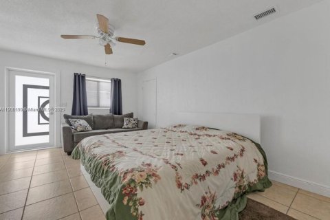 Купить коммерческую недвижимость в Хайалиа, Флорида 190.82м2, № 1964581 - фото 17