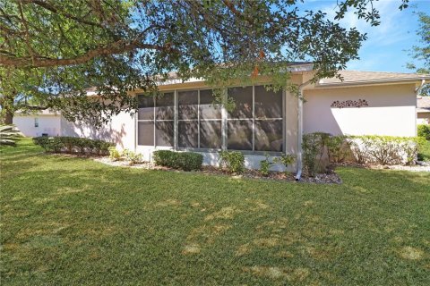House in Leesburg, Florida 3 bedrooms, 192.31 sq.m. № 1632427 - photo 27