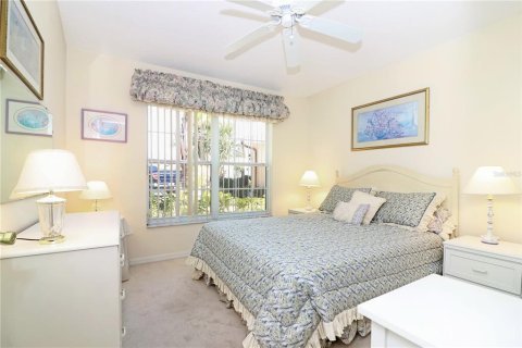 House in Leesburg, Florida 3 bedrooms, 192.31 sq.m. № 1632427 - photo 19
