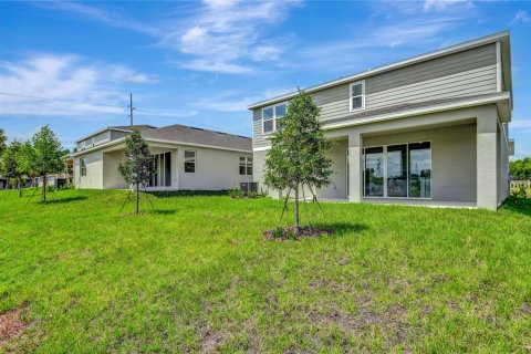 House in DeLand, Florida 5 bedrooms, 281.49 sq.m. № 1441087 - photo 21
