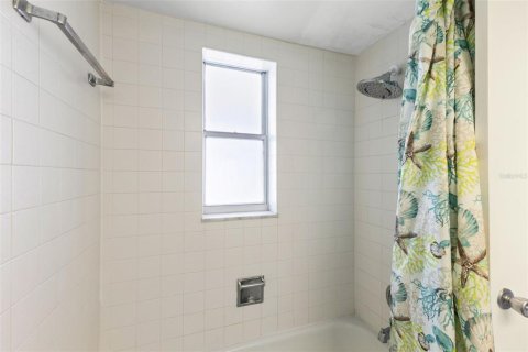 Condominio en venta en Saint Petersburg, Florida, 2 dormitorios, 103.12 m2 № 1350290 - foto 17