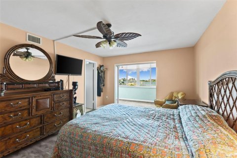 Condominio en venta en Saint Petersburg, Florida, 2 dormitorios, 103.12 m2 № 1350290 - foto 14